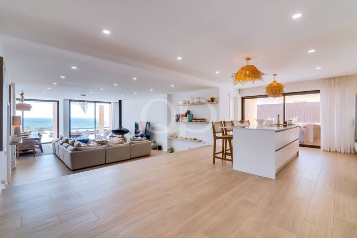 Image No.19-5 Bed House for sale