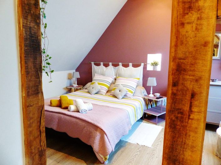 Image No.4-8 Bed House for sale