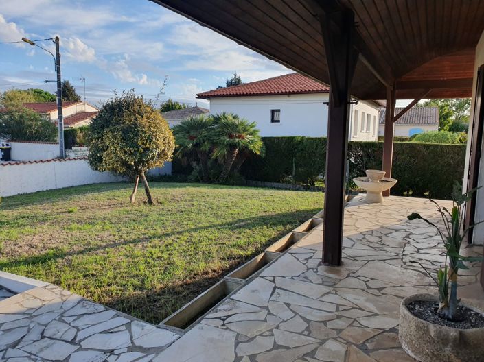 Image No.24-4 Bed House for sale