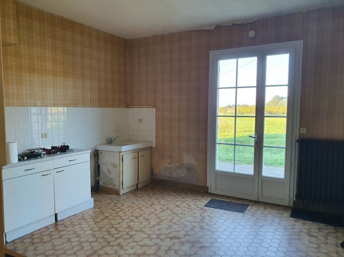 Image No.16-7 Bed House for sale