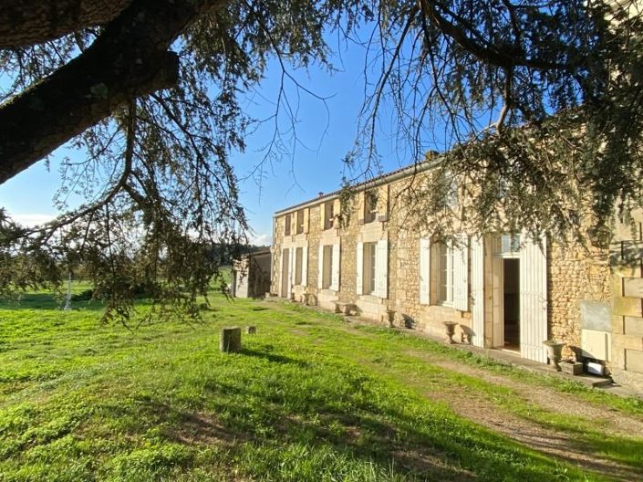 Image No.18-7 Bed House for sale