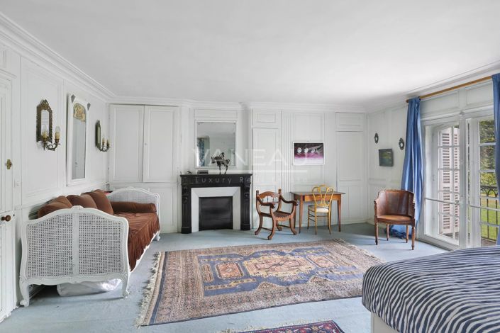 Image No.17-Propriété de 6 chambres à vendre