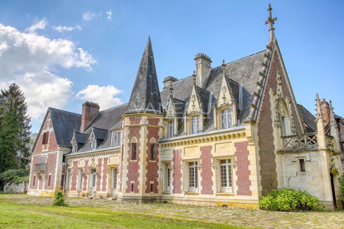 Image No.18-Propriété de 6 chambres à vendre