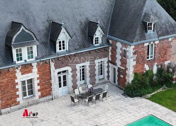 Image No.22-Propriété de 6 chambres à vendre