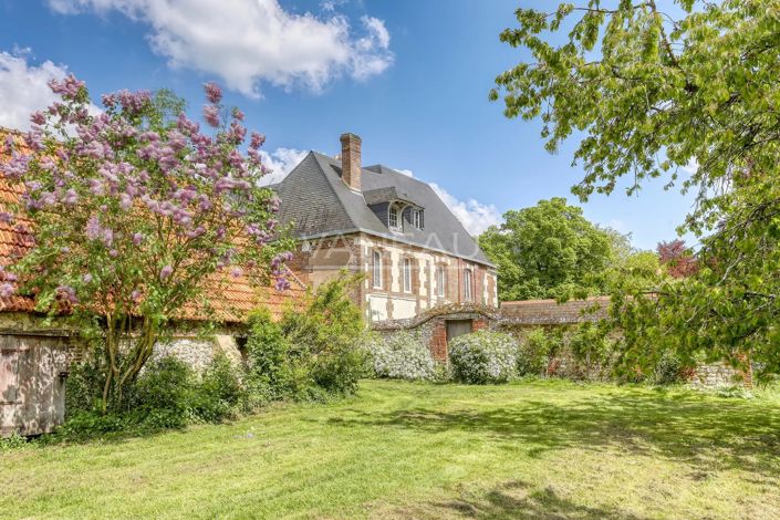 Image No.25-Propriété de 6 chambres à vendre