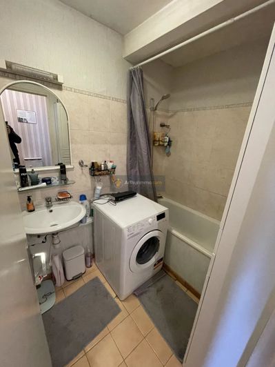 Image No.7-Appartement de 2 chambres à vendre