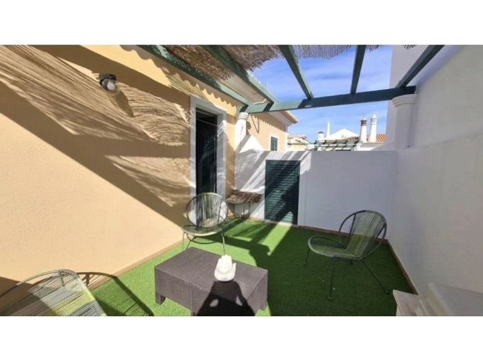 Image No.17-2 Bed House for sale