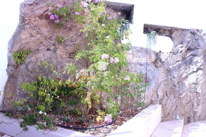Image No.9-5 Bed House for sale