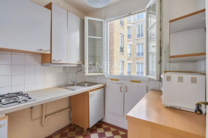 Image No.3-Appartement de 2 chambres à vendre