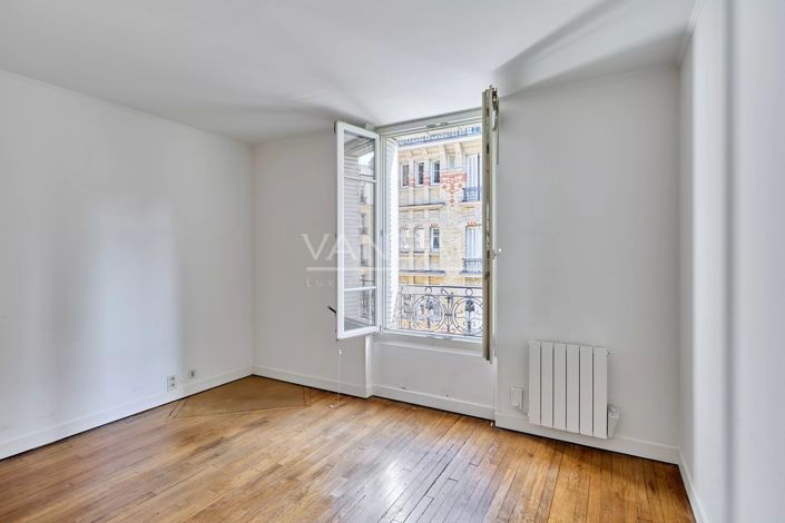 Image No.6-Appartement de 2 chambres à vendre