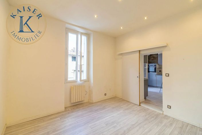 Image No.6-Appartement de 2 chambres à vendre