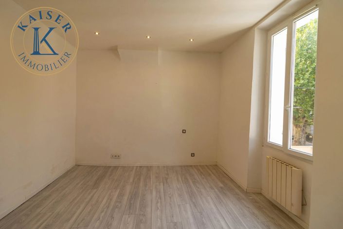 Image No.7-Appartement de 2 chambres à vendre