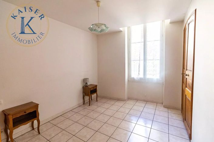 Image No.6-Appartement de 3 chambres à vendre