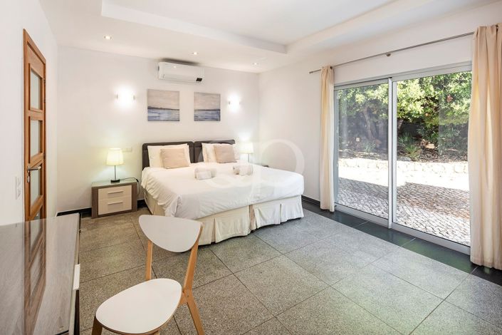 Image No.21-7 Bed House for sale