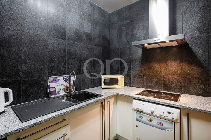 Image No.27-7 Bed House for sale