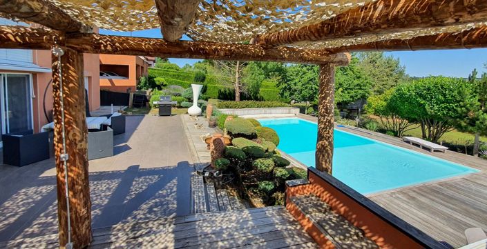 Image No.18-4 Bed House for sale