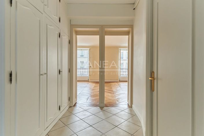 Image No.6-Appartement de 2 chambres à vendre