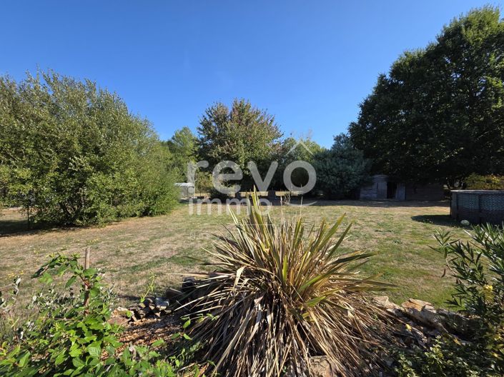 Image No.10-5 Bed House for sale