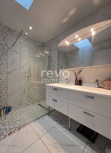Image No.6-3 Bed House for sale