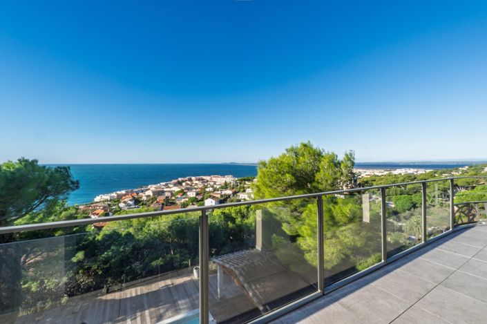 Image No.3-4 Bed House for sale
