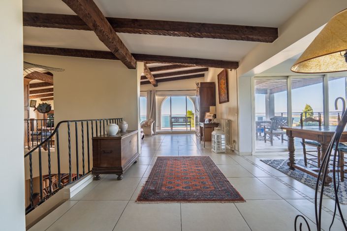 Image No.5-4 Bed House for sale