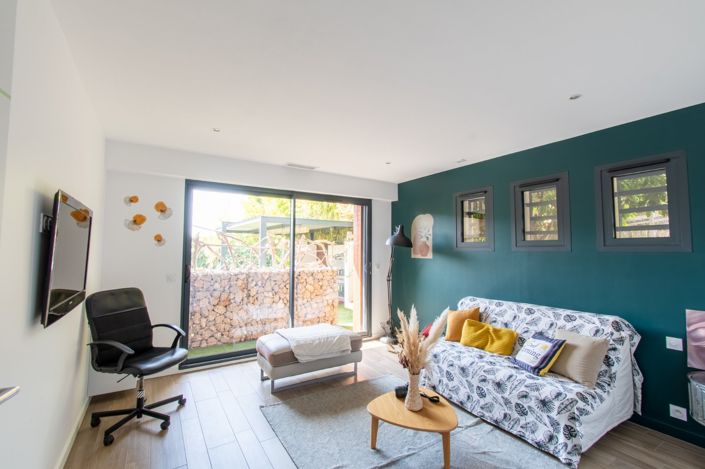 Image No.9-4 Bed House for sale