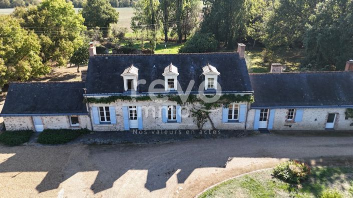 Image No.2-4 Bed House for sale