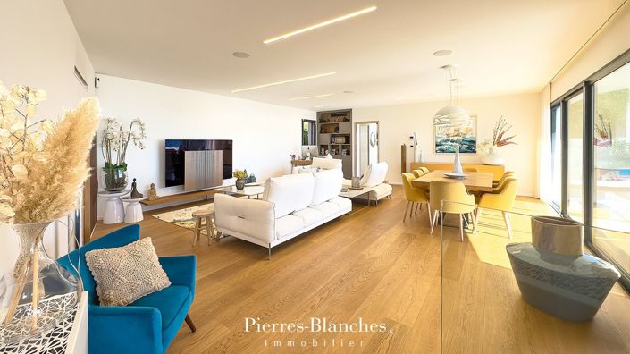 Image No.7-3 Bed House for sale