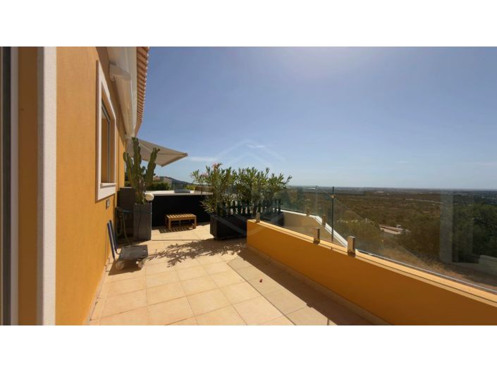 Image No.15-7 Bed House for sale