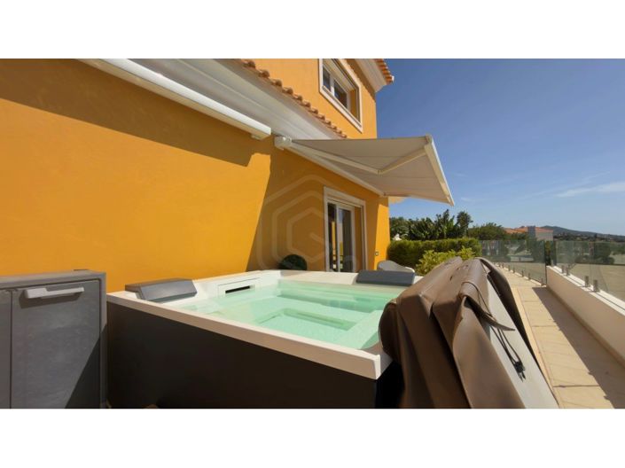 Image No.17-7 Bed House for sale