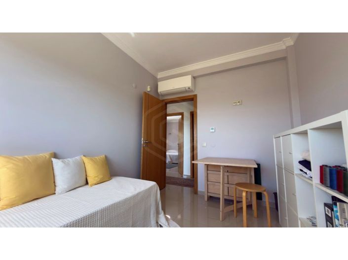 Image No.29-7 Bed House for sale