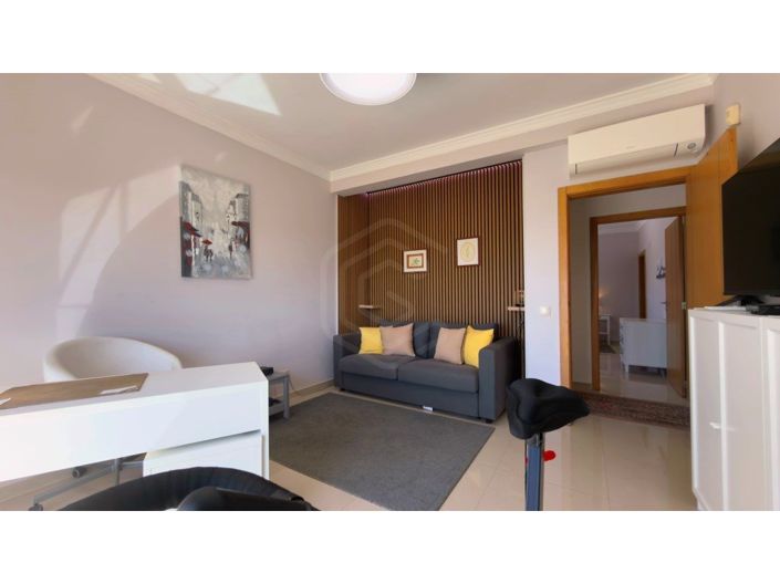 Image No.36-7 Bed House for sale