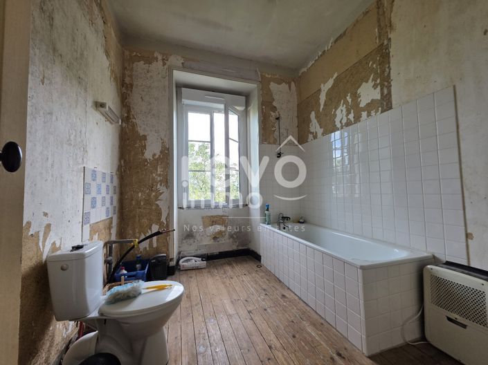 Image No.12-4 Bed House for sale