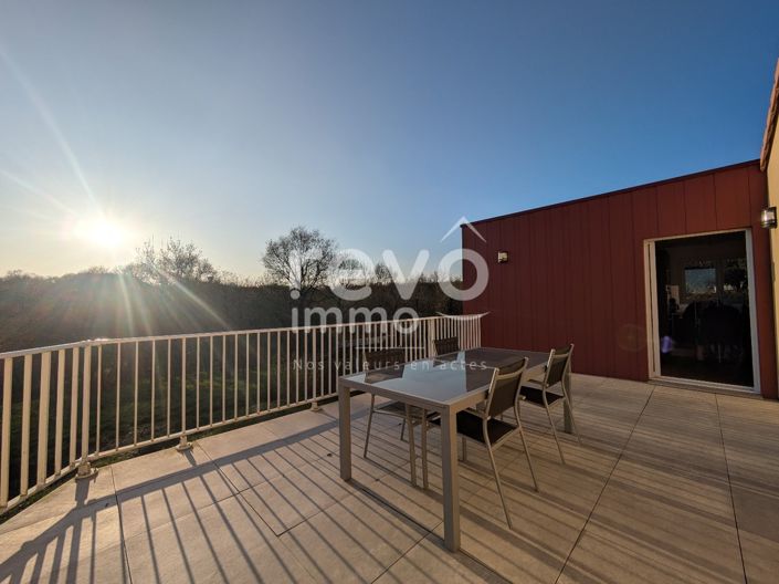 Image No.3-3 Bed House for sale