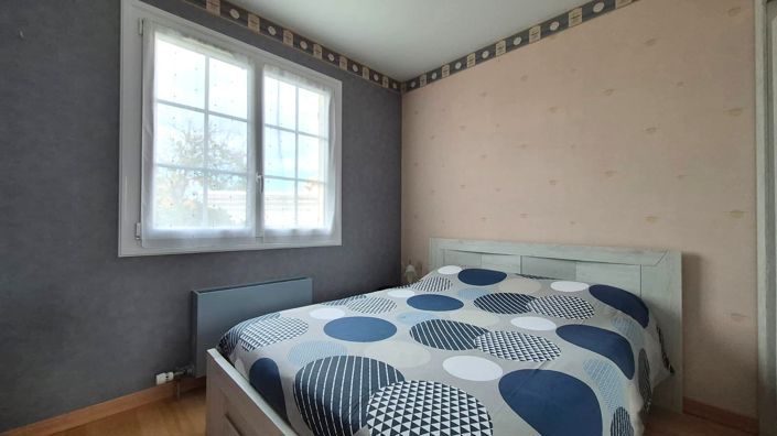 Image No.9-3 Bed House for sale