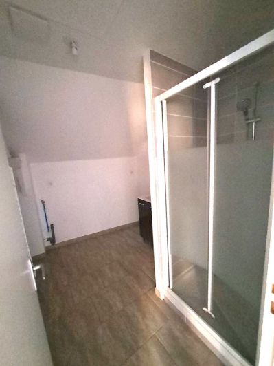 Image No.6-Appartement de 2 chambres à vendre