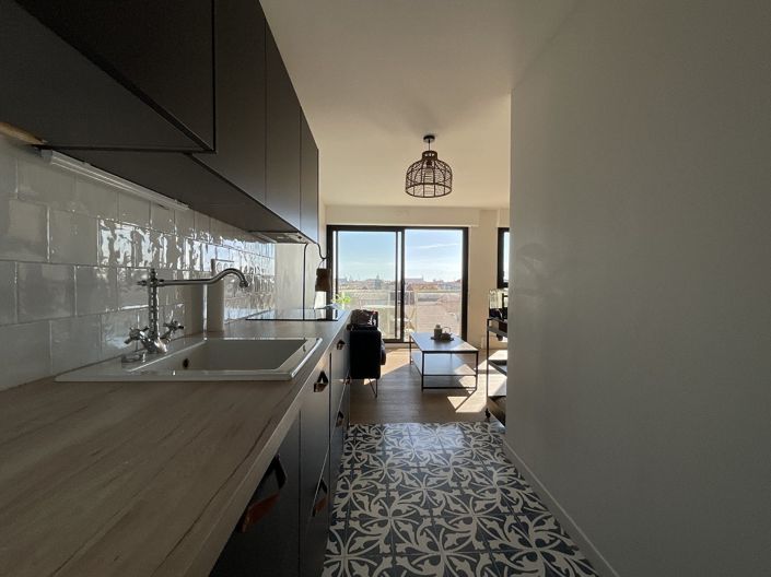 Image No.5-Apartment for sale