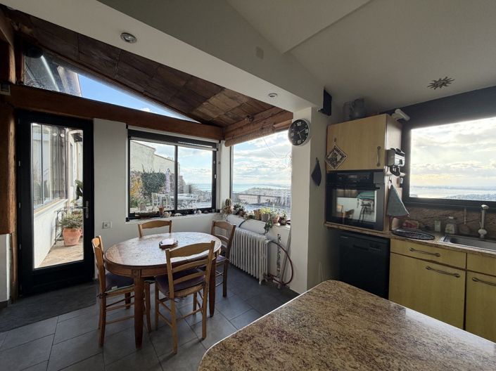 Image No.3-3 Bed House for sale