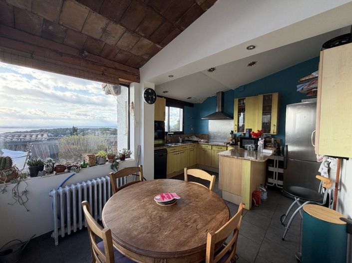 Image No.4-3 Bed House for sale