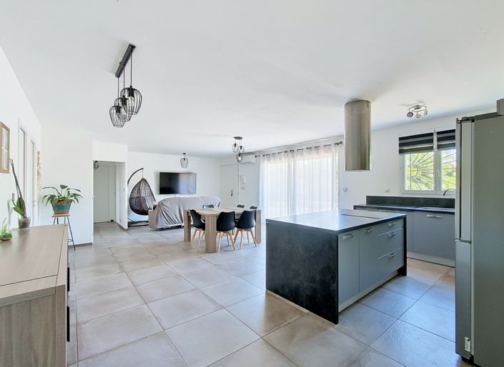 Image No.2-Casa con 4 dormitorios en venta