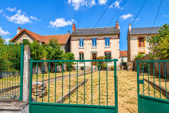 Image No.4-2 Bed House for sale