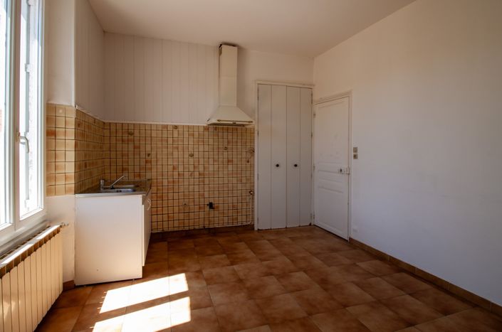 Image No.8-2 Bed House for sale