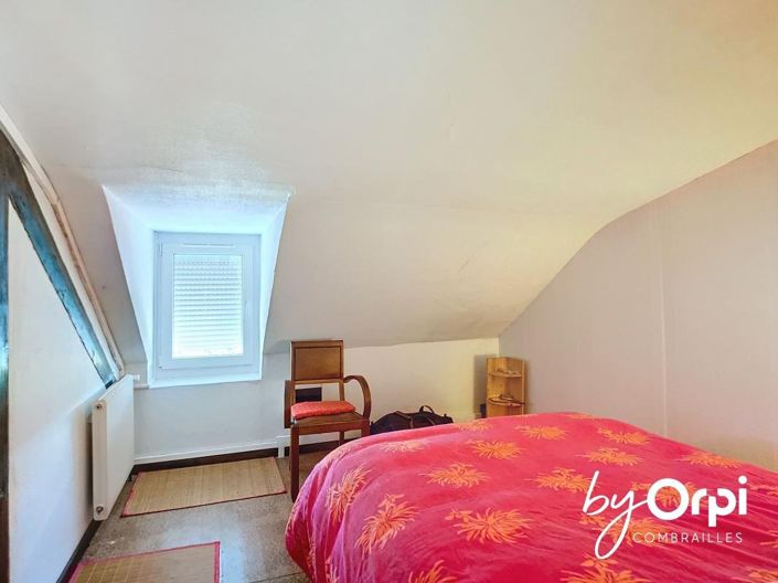 Image No.11-3 Bed House for sale