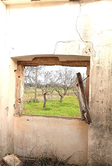 Image No.21-2 Bed Property for sale