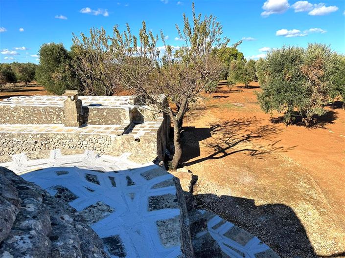 Image No.23-2 Bed Property for sale