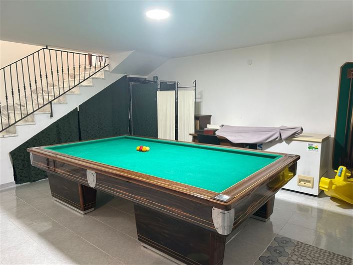 Image No.21-4 Bed Property for sale