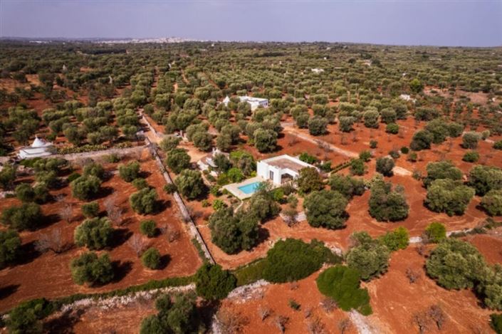 Image No.26-4 Bed Property for sale