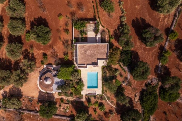 Image No.27-4 Bed Property for sale