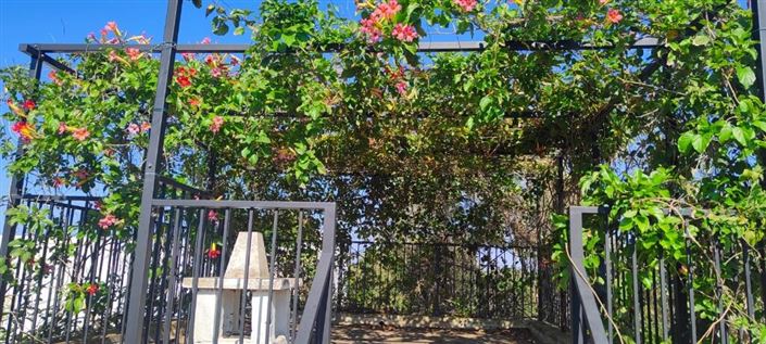 Image No.33-4 Bed Property for sale