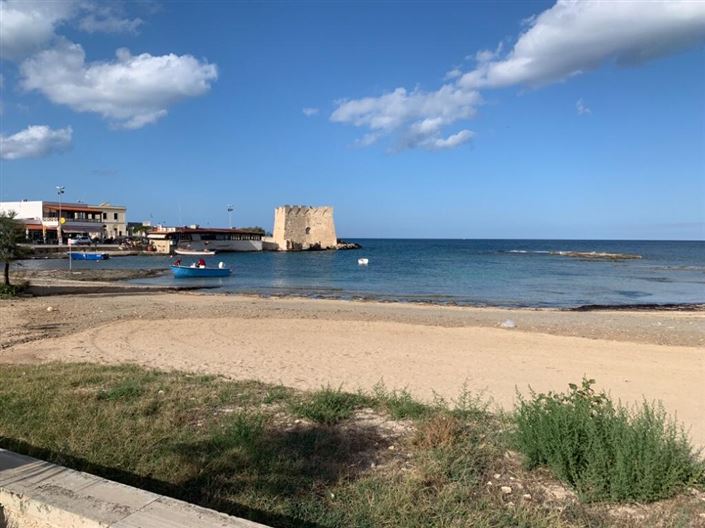 Image No.42-4 Bed Property for sale